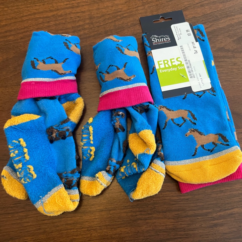 3 pairs of horse print socks